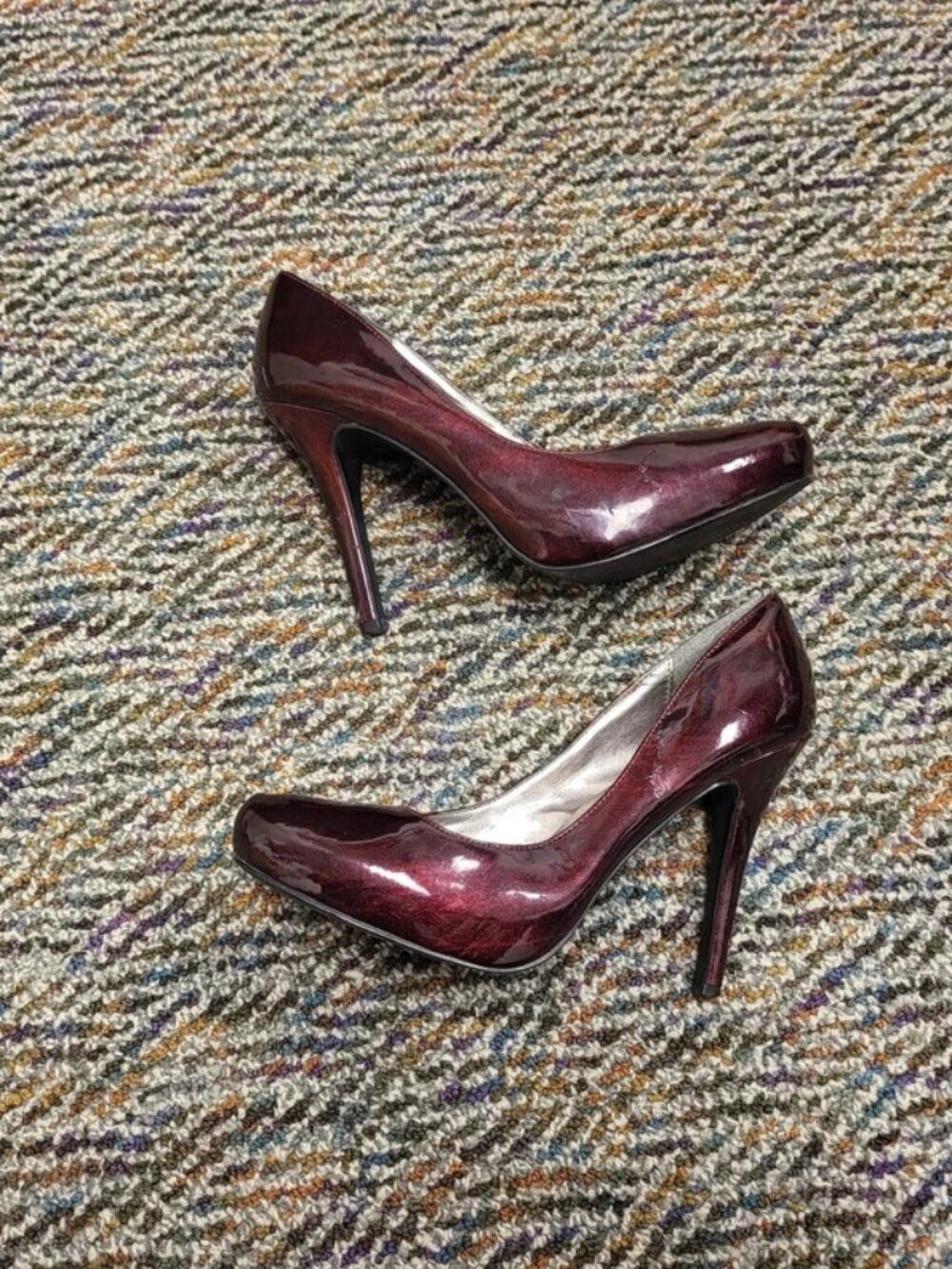 Burgundy Classic Retro Stiletto Pumps - sz 9